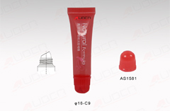 d16mm tube of lip gloss