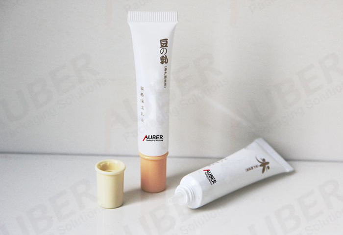 D19mm White Plastic Tube for Cream