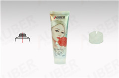 d25 glossy polyfoil skincare tubes