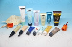 different cosmetic squeeze tubes for trial products