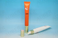 message head lip gloss tube with silver cap