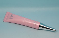 pink eye gel packaging with a silver cap 5g 20g 25g